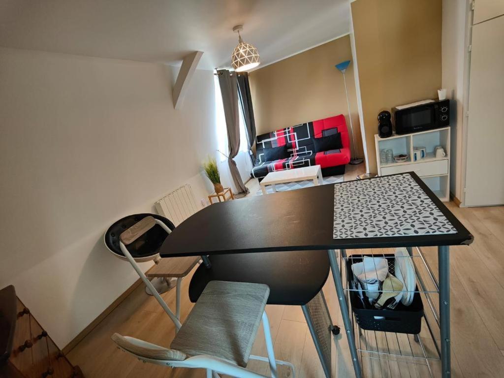 Appartement En Residence Gisors Exteriér fotografie
